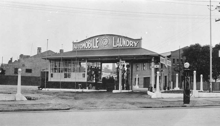 Automobile laundry