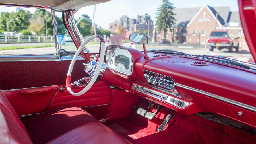 1958 Plymouth Fury interior Mecum Auctions RESIZED 5