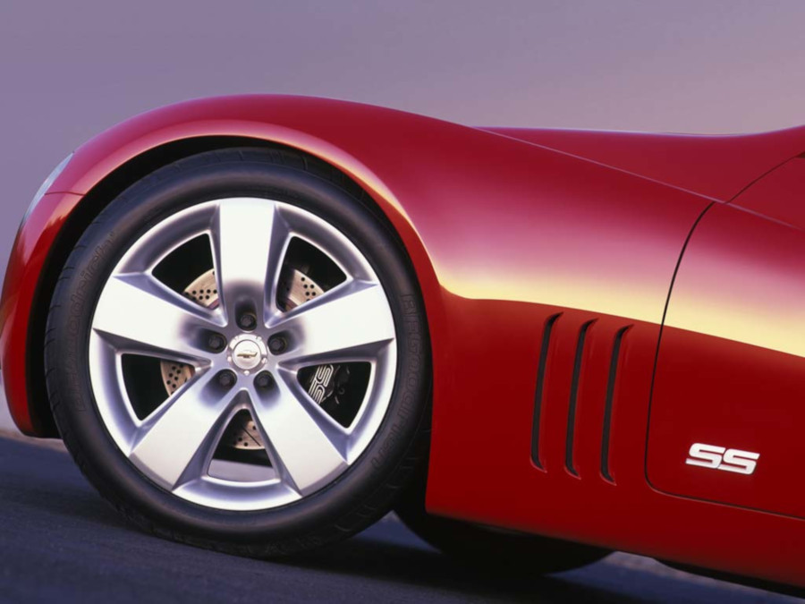 2003 Chevrolet SS Concept wheel design GM Media Archives RESIZED 3