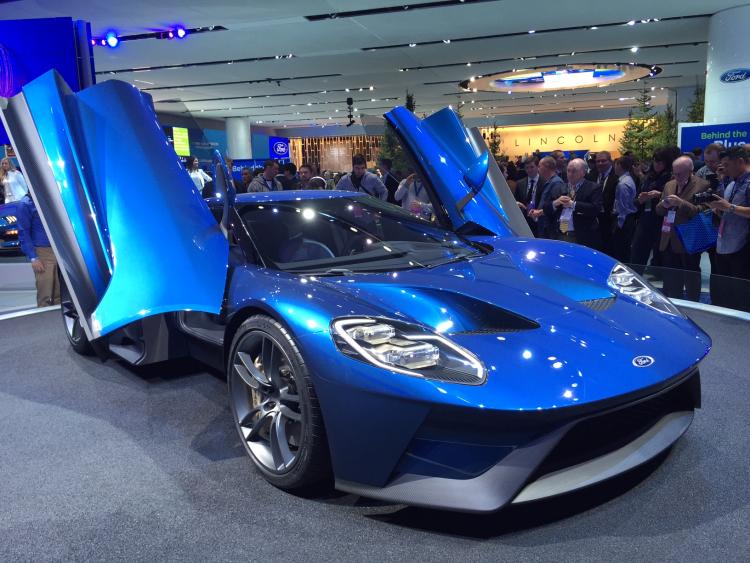 Ford GT display WallStreetEdge.com 7