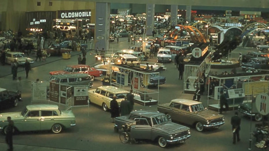 Rambler display inside 1960 Detroit Auto Show AutoWeek RESIZED 3