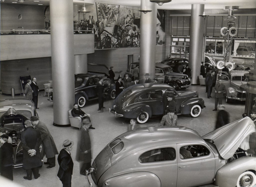 A Ford dealership 1939 40 Ford Motor Co Archives RESIZED 4
