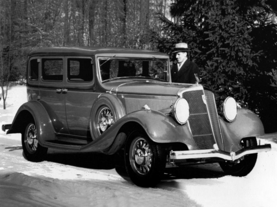 1933 Studebaker Commander Regal Sedan RESIZED 3