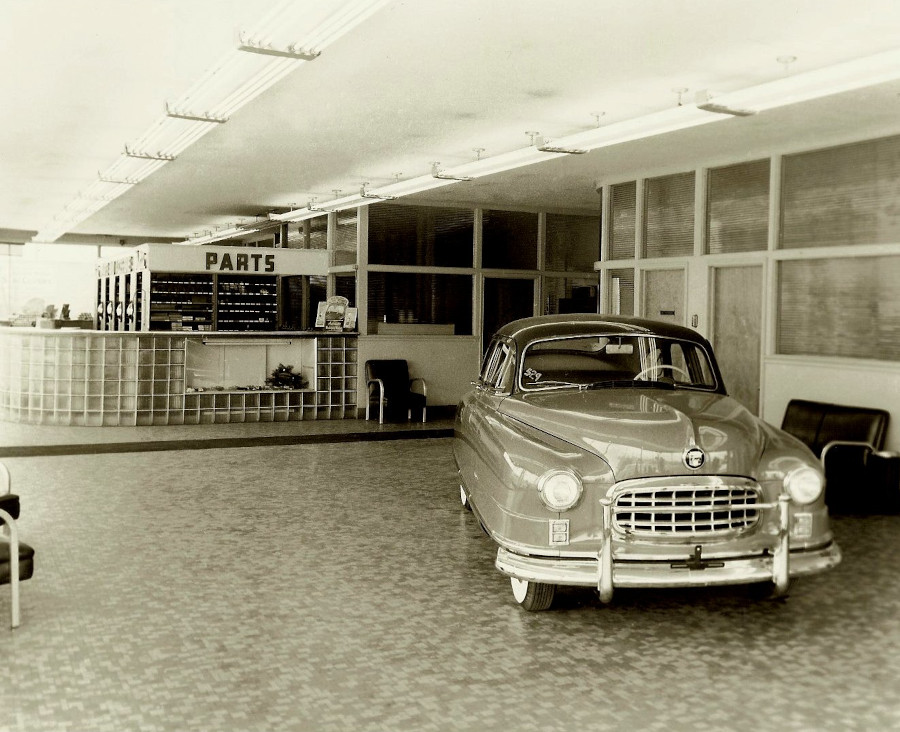 Another Nash dealership shot Stellantis Chrysler Archives CROPPED AND RESIZED 3