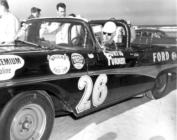 thumbnail Curtis Turner 58 Ford winner