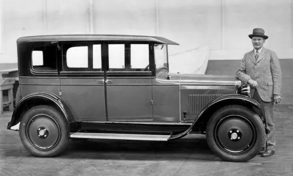 1925 Ajax Model 223 with Charles W. Nash Chrysler Archives 5