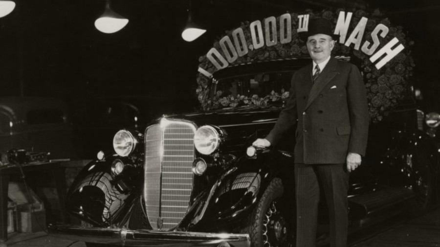 Charles Nash with the One Millionth Nash in 1934 Chrysler Archives RESIZED 7