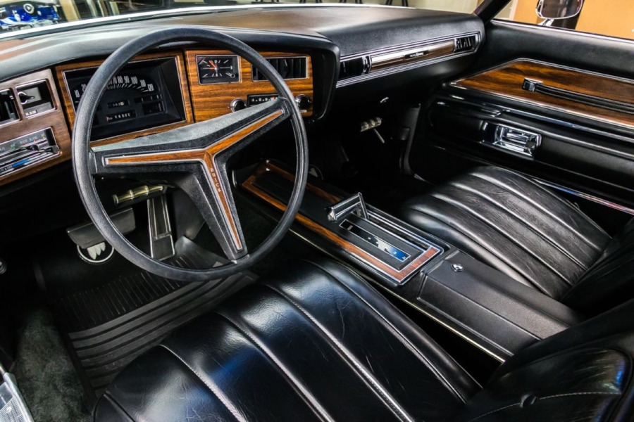 1973 Buick Riviera interior GM Media Archives RESIZED 8