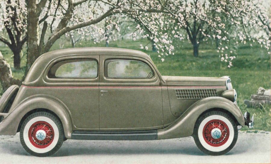 RESIZED 1935 Ford Sedan