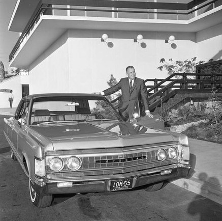 Lynn Townsend with the 1967 Chrysler Imperial Chrysler Archives CROPPED 4