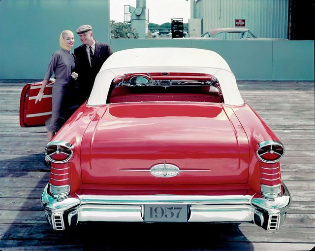 1957 Oldsmobile (Rear end Red car 1957)