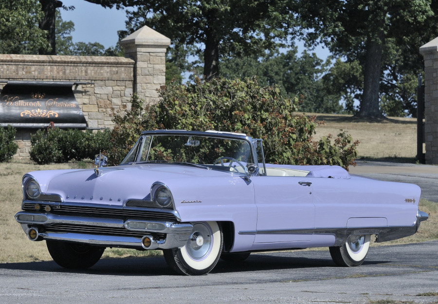 1956 Lincoln Premiere convertible in Westeria color combination Mecum Auctions CROPPED AND RESIZED 3