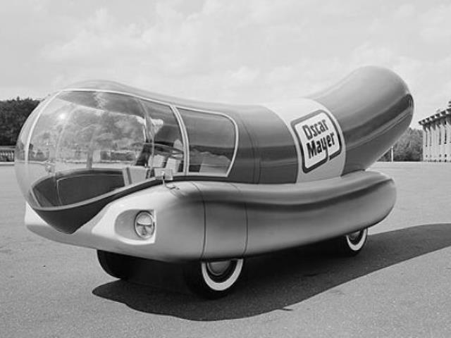 Oscar Mayer Wienermobile 2