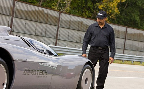 Ed Welburn with the Aerotech concept 4
