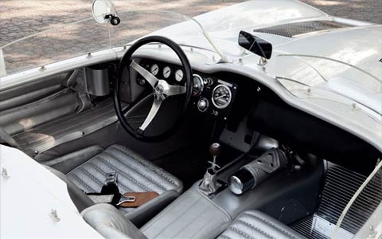 1959 Chevrolet Corvette Sting Ray interior GM Media Archives 5