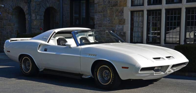 The 1970 Dodge Diamante in white Steven Juliano 8