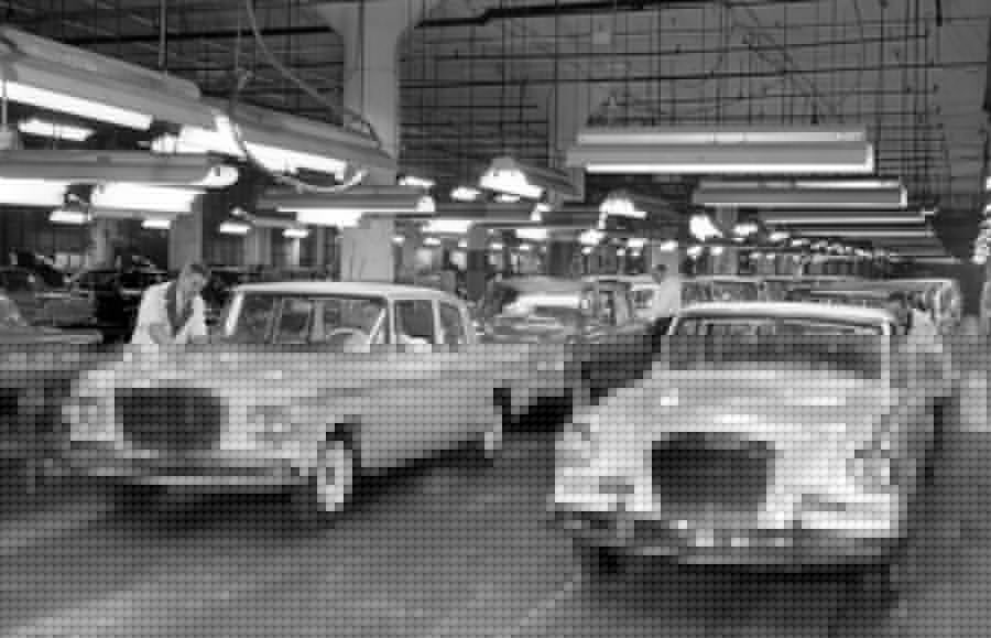 1962 Final Studebaker Factory Assembly Studebaker Museum RESIZED 4