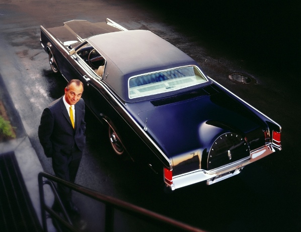 Advertising image for the 1968 69 Lincoln Mark III Robert Tate Collection 8
