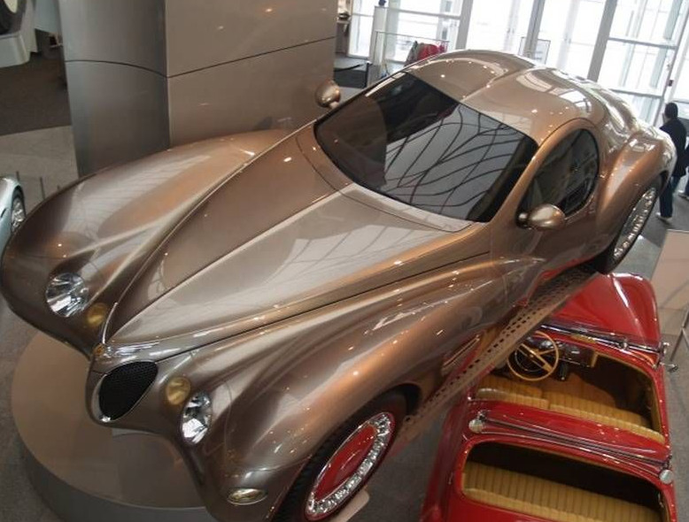 1995 Chrysler Atlantic concept on display at the Walter Chrysler Museum RESIZED 1