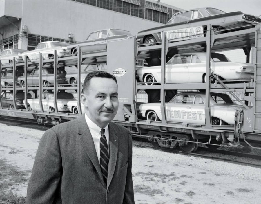 Estes with new 1962 Pontiac Tempests GM Archives and Special Collections RESIZED 6