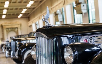 Packards &amp; Pours