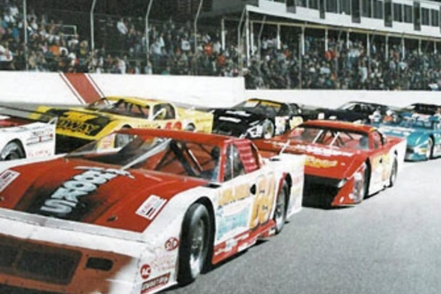 The Kalamazoo Speedway features Friday night races on its 3/8 mile high banked paved oval track. Built in 1949, the Kalamazoo Speedway serves as a great piece of the state&#039;s racing heritage and has the distinction of being the only Michigan short track invited to host a race as part of the NASCAR  Dodge Weekly Series.