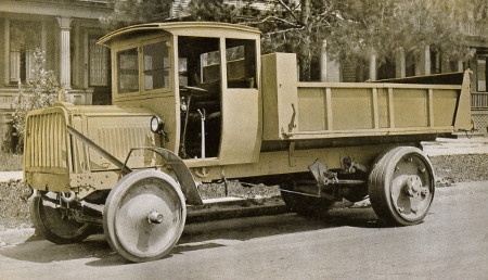 file 20170123200609 History Packard Motor Trucks